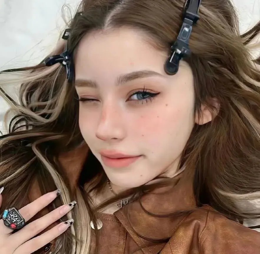 女人,有时是男人